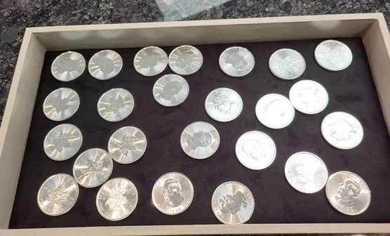 Sell coins for cash in Leawood, KS